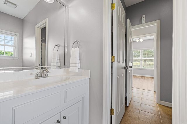 235 Oak Grove, Austin, AR 72007