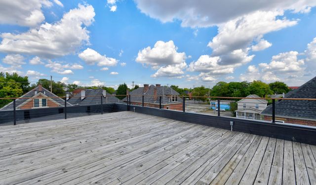 1042 Mcallister Avenue, Columbus, OH 43205
