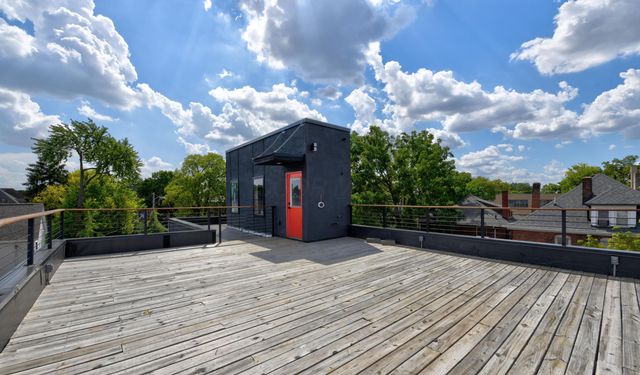 1042 Mcallister Avenue, Columbus, OH 43205