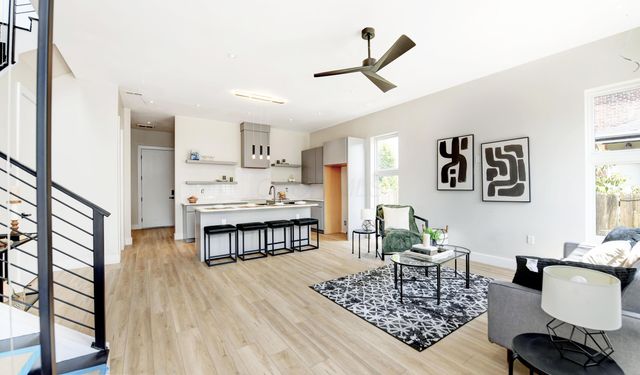 1042 Mcallister Avenue, Columbus, OH 43205