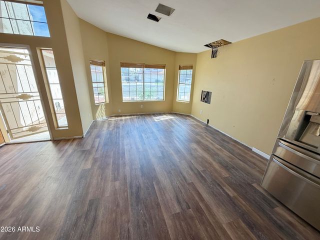 7511 W TONTO Drive, Glendale, AZ 85308