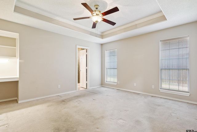 902 Bobwhite Ln, Whitehouse, TX 75791