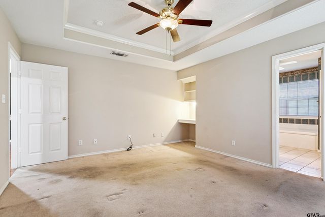 902 Bobwhite Ln, Whitehouse, TX 75791