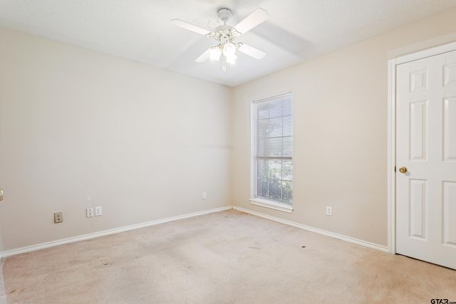902 Bobwhite Ln, Whitehouse, TX 75791