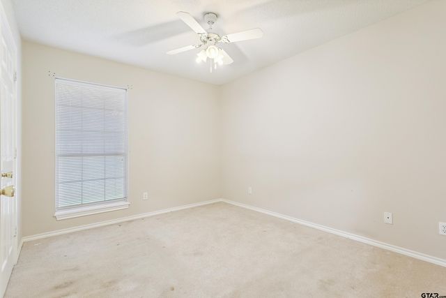 902 Bobwhite Ln, Whitehouse, TX 75791