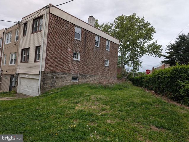1941 W CHEW ST, Philadelphia, PA 19141