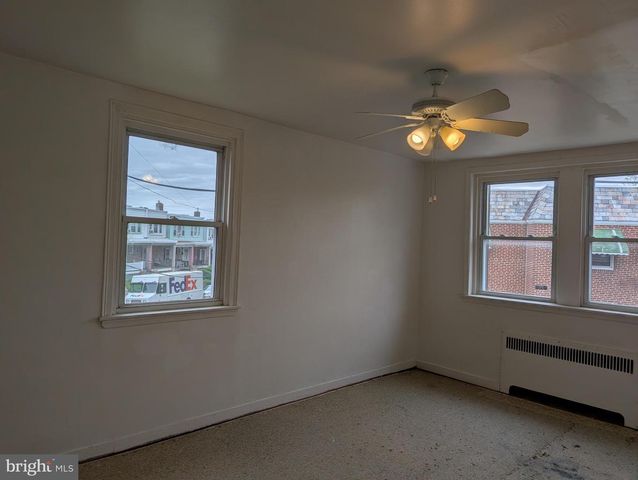 1941 W CHEW ST, Philadelphia, PA 19141