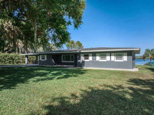 1622 W Dinner Lake Drive, Sebring, FL 33870