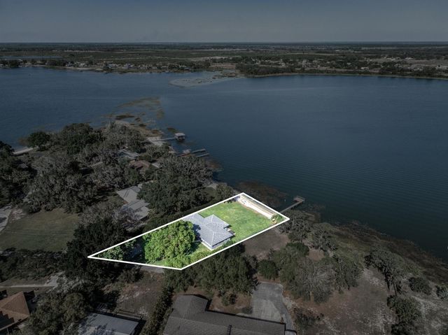 1622 W Dinner Lake Drive, Sebring, FL 33870
