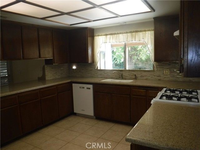 702 W Carroll, Glendora, CA 91741