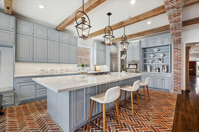 6429 Rutgers Avenue, West University Place, TX 77005