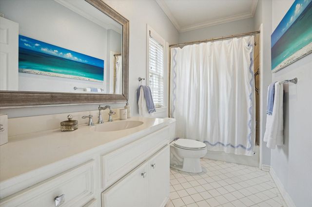 6429 Rutgers Avenue, West University Place, TX 77005