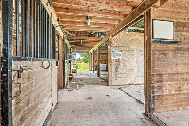 5428 S 525 W, Williamsport, IN 47993