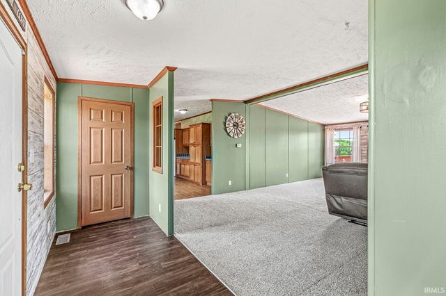 5428 S 525 W, Williamsport, IN 47993