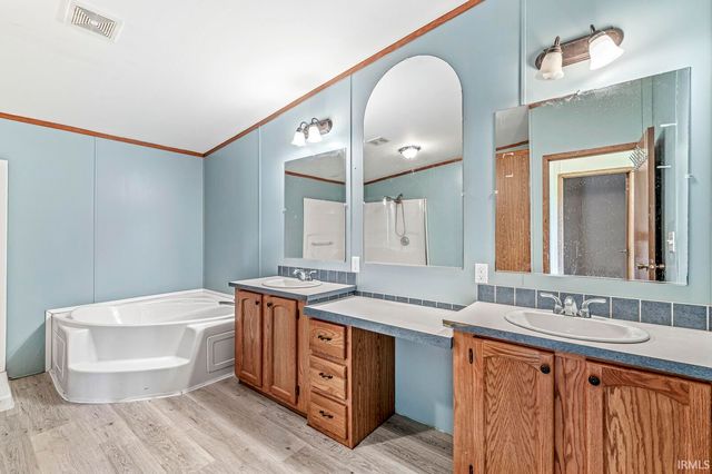 5428 S 525 W, Williamsport, IN 47993