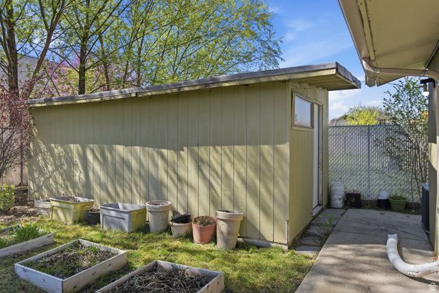 209 W 205 N, Orem, UT 84057
