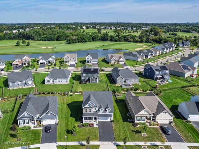 3550 Doral Drive, Elgin, IL 60124