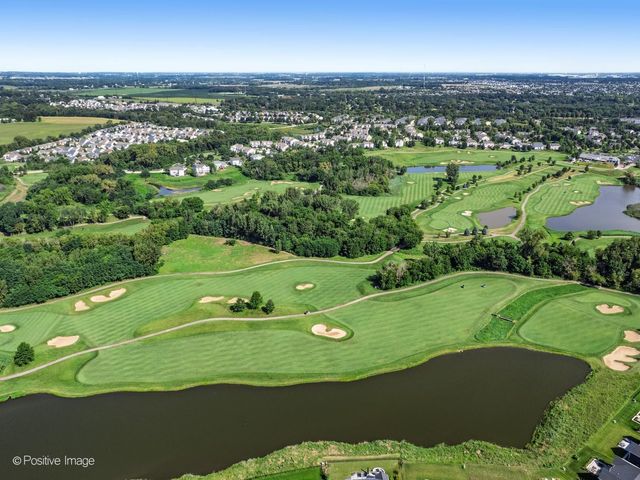 3550 Doral Drive, Elgin, IL 60124