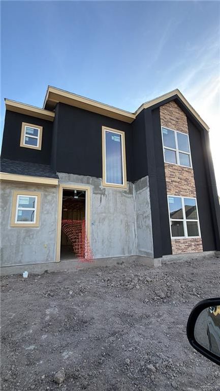 715 W Seminole Avenue, Pharr, TX 78577
