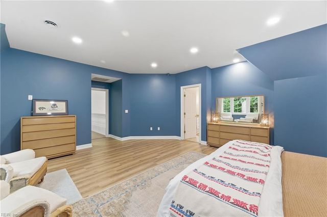4 Majesties MEWS, Williamsburg, VA 23185