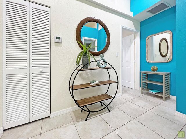 2695 SE 1st Ct 3, Pompano Beach, FL 33062