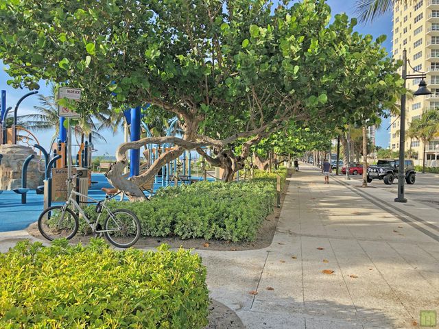 2695 SE 1st Ct 3, Pompano Beach, FL 33062