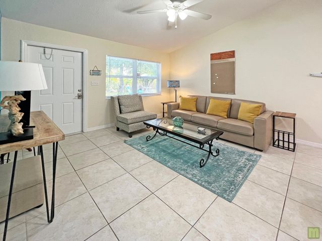 2695 SE 1st Ct 3, Pompano Beach, FL 33062