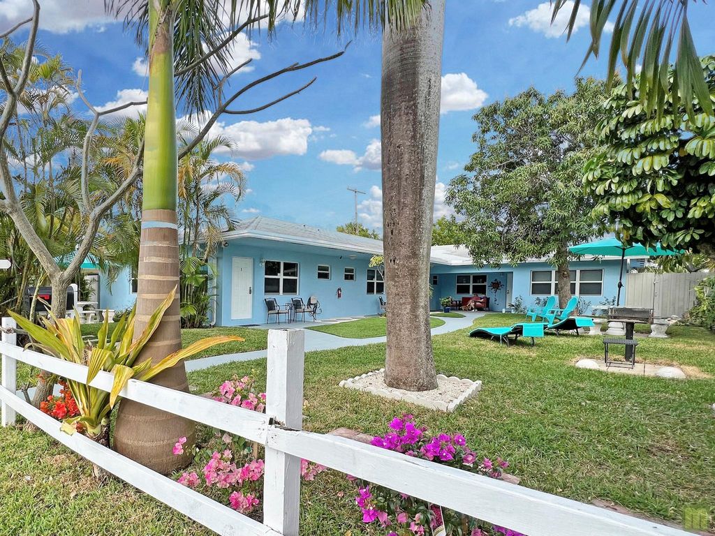 2695 SE 1st Ct 3, Pompano Beach, FL 33062