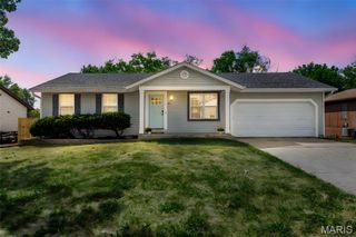 16 Fort Zumwalt Drive, O'fallon, MO 63366