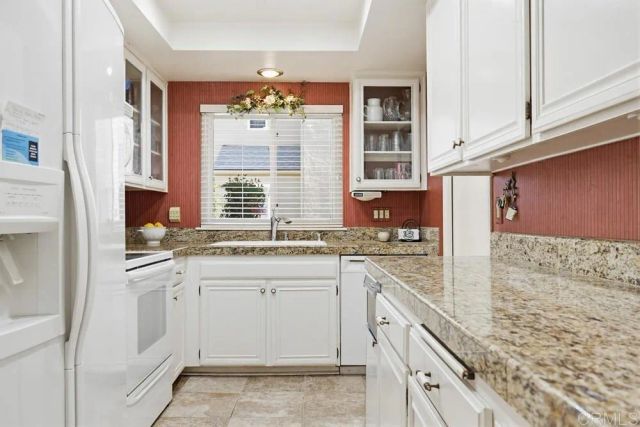 23653 Country Villa Road, Ramona, CA 92065