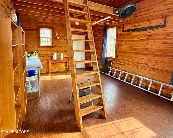 2489 AC Red Bud Ln, Hilham, TN 38568