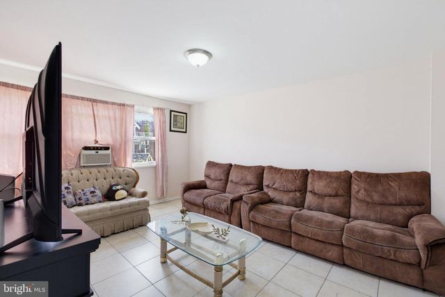 7404 TORRESDALE AVE, Philadelphia, PA 19136
