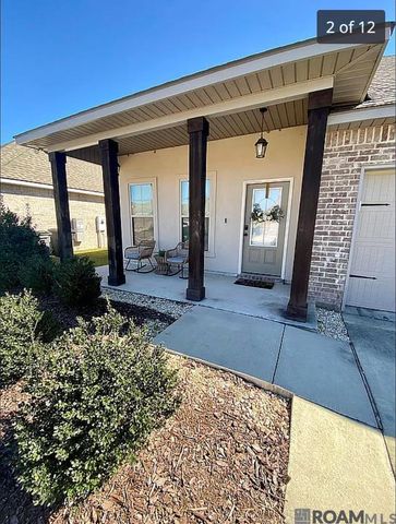 1343 Gentle Wind Dr, Baton Rouge, LA 70820