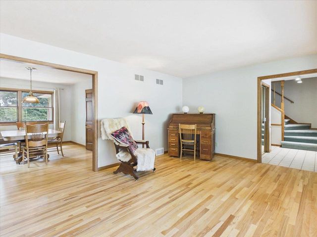 6909 Colony Drive, Madison, WI 53717