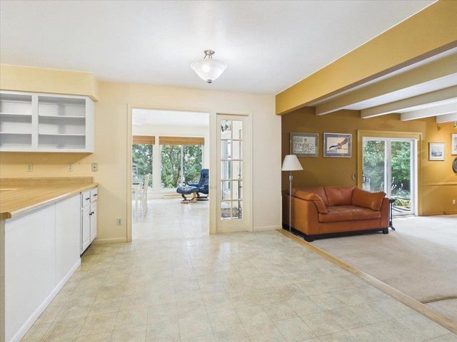 6909 Colony Drive, Madison, WI 53717