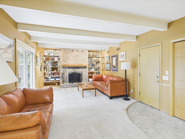 6909 Colony Drive, Madison, WI 53717