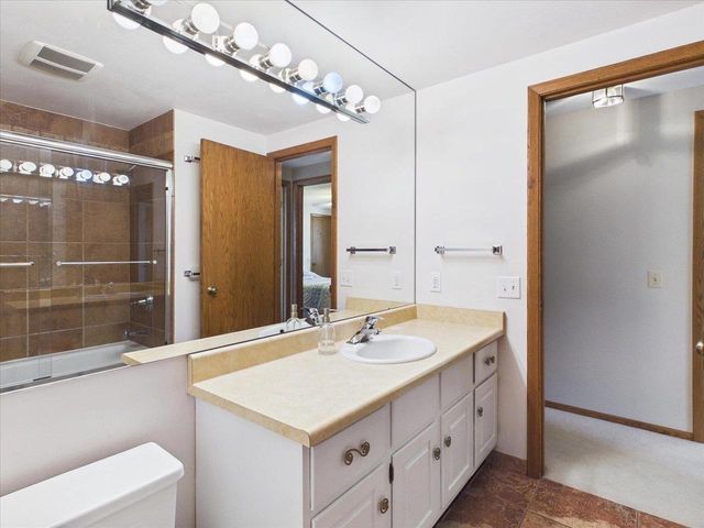 6909 Colony Drive, Madison, WI 53717