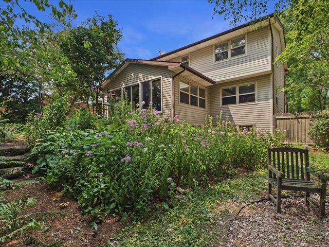 6909 Colony Drive, Madison, WI 53717