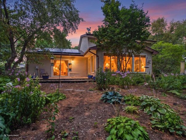 6909 Colony Drive, Madison, WI 53717