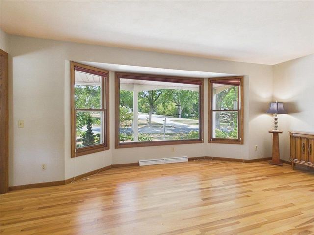 6909 Colony Drive, Madison, WI 53717
