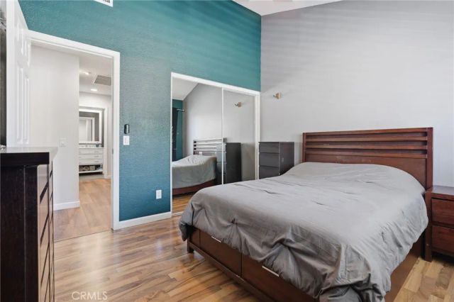 15735 Nordhoff Street 11, North Hills, CA 91343