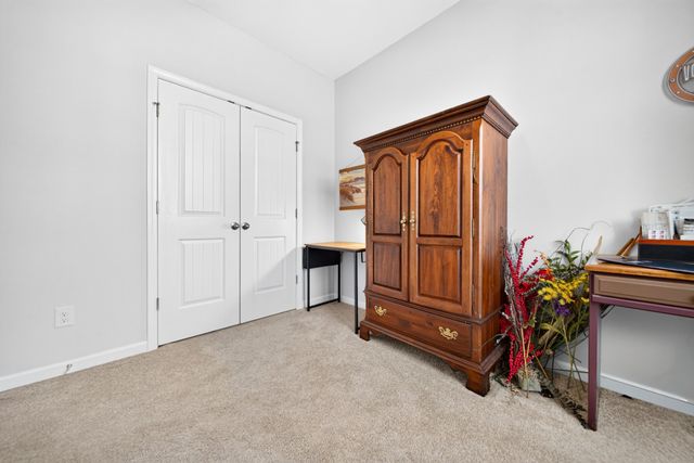 172 Cecil Rd, Lebanon, TN 37087