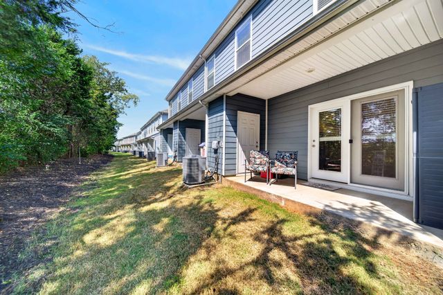 172 Cecil Rd, Lebanon, TN 37087