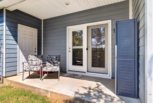 172 Cecil Rd, Lebanon, TN 37087