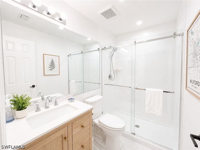 27123 Kindlewood LN, Bonita Springs, FL 34134