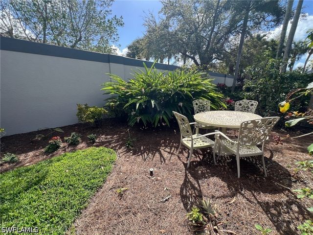 27123 Kindlewood LN, Bonita Springs, FL 34134