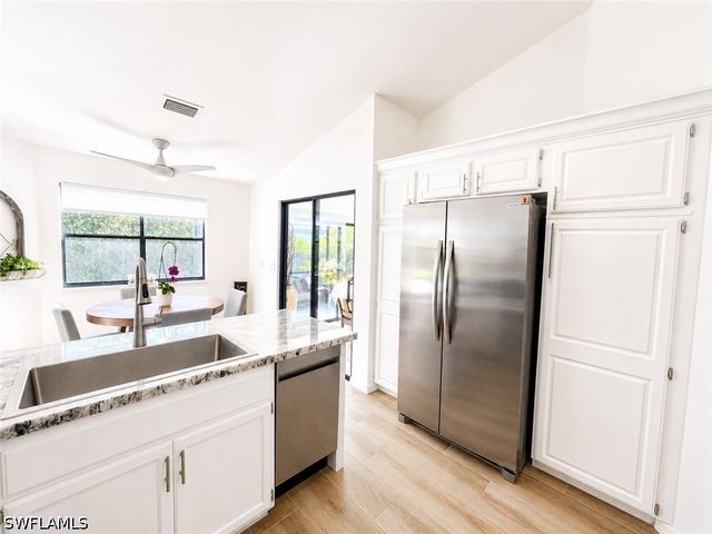 27123 Kindlewood LN, Bonita Springs, FL 34134