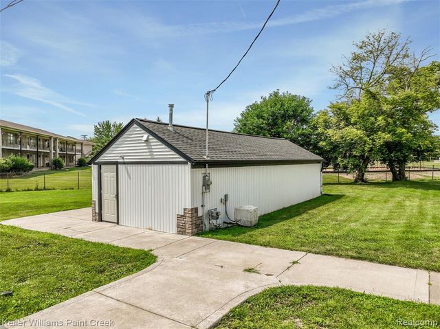 23880 Shook Road, Clinton Township, MI 48035