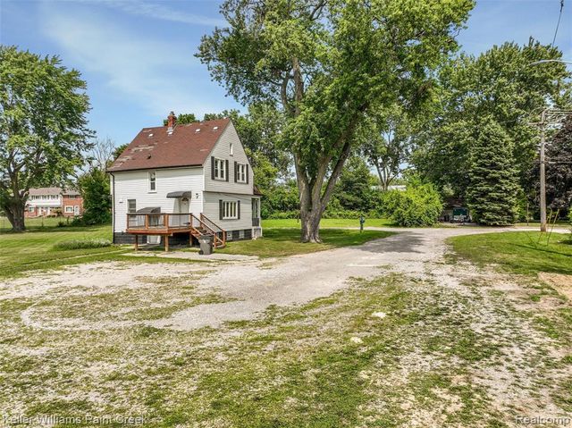 23880 Shook Road, Clinton Township, MI 48035