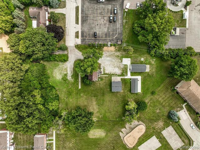 23880 Shook Road, Clinton Township, MI 48035